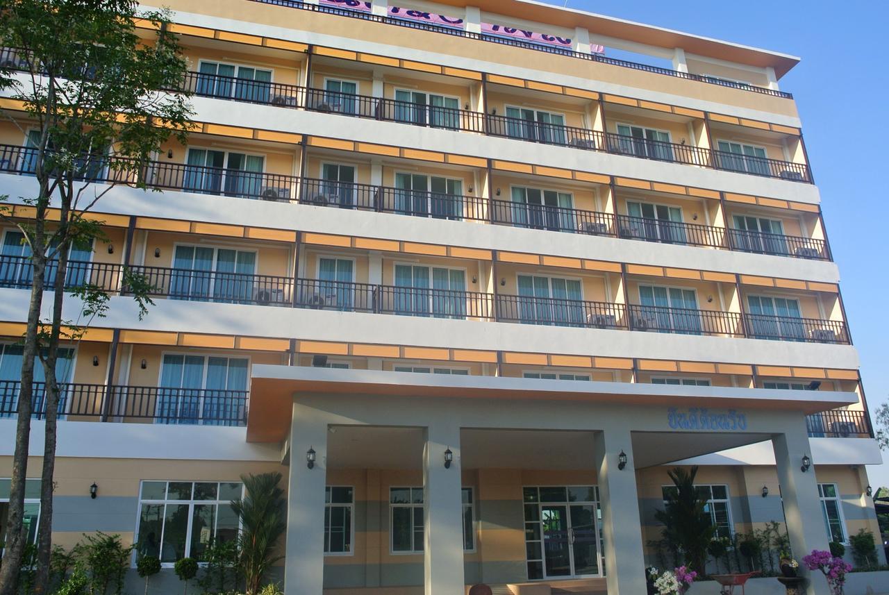 Hotel Baan Duangkamol Phitsanulok Exterior foto