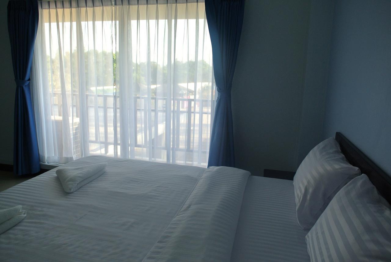 Hotel Baan Duangkamol Phitsanulok Exterior foto