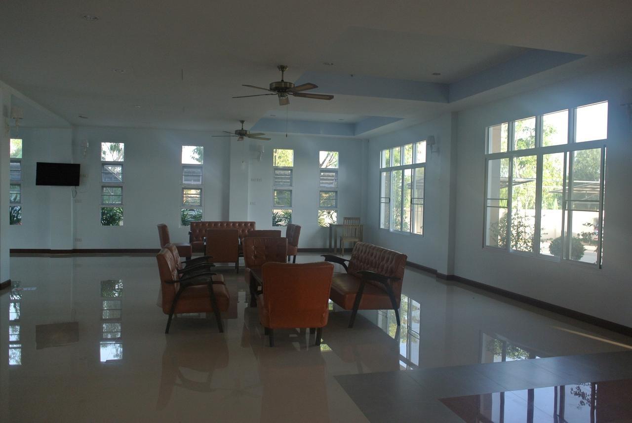 Hotel Baan Duangkamol Phitsanulok Exterior foto